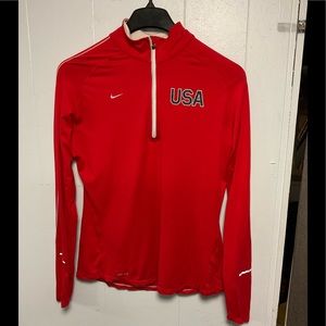 Nike Red Dri-Fit 1/4 Zip USA American   Flag Popover Long Sleeve Workout Top.